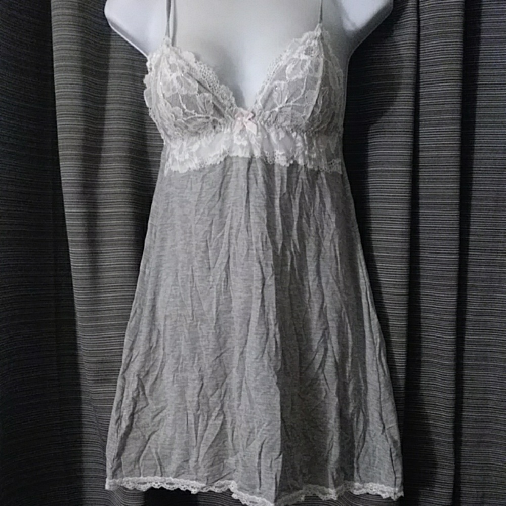Victoria's Secret Size S babydoll chemise
